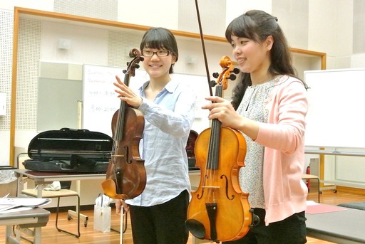 バイオリンとビオラ