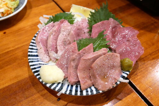 肉刺し盛合せ