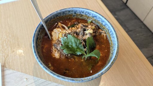 ユッケジャンクッパ