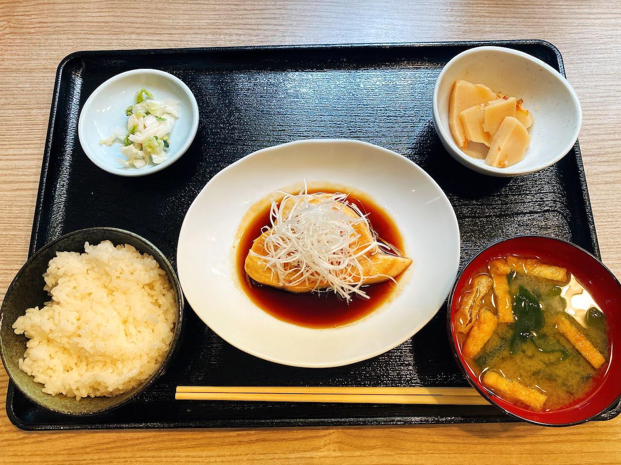 http://lunch.tokyo-review.com/images/IMG_7778.jpg