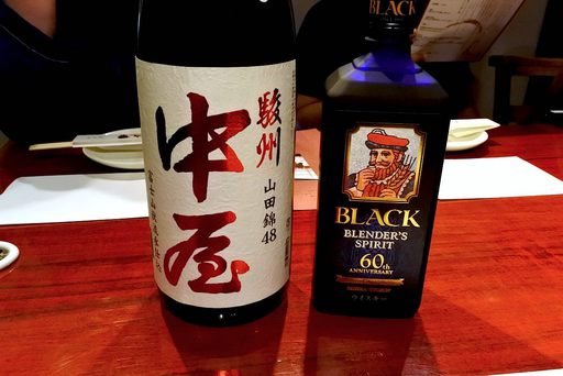 持ち込んだ日本酒とウィスキー